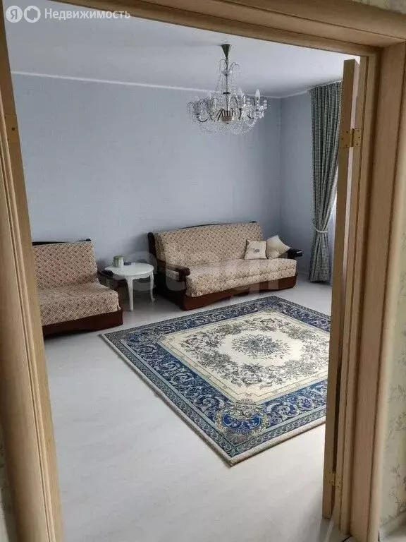 2-комнатная квартира: Калининград, Красносельская улица, 82к1 (66.9 м) - Фото 1