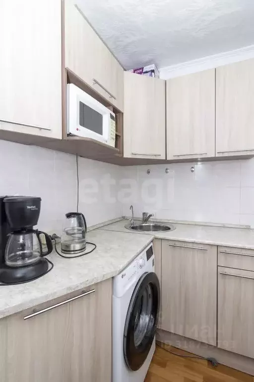 2-к кв. Тюменская область, Тюмень Волгоградская ул., 119 (45.0 м) - Фото 0