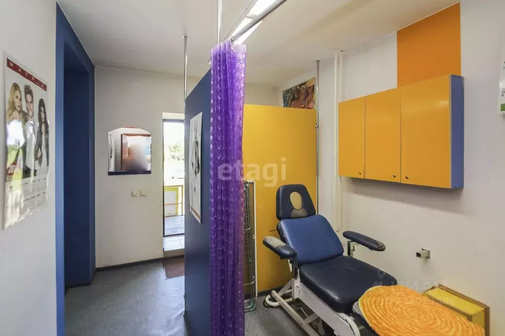 Торговая площадь в Тюменская область, Тюмень Матмасы мкр, ул. ... - Фото 2