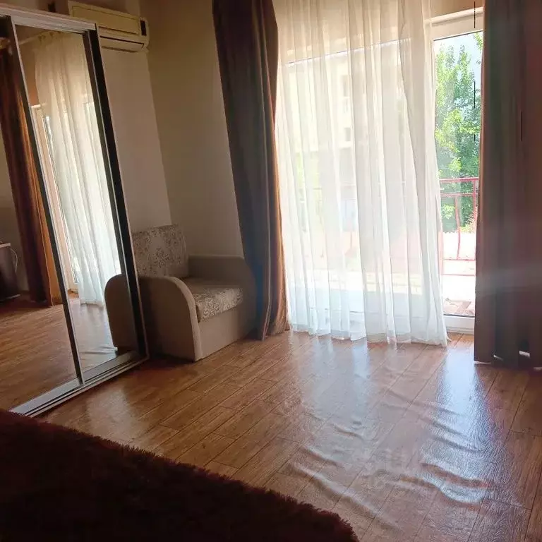 Комната Крым, Сакский район, Штормовское с/пос, с. Поповка ул. ... - Фото 1