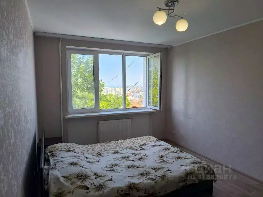 3-к кв. Севастополь ул. Батумская, 34 (61.0 м) - Фото 0