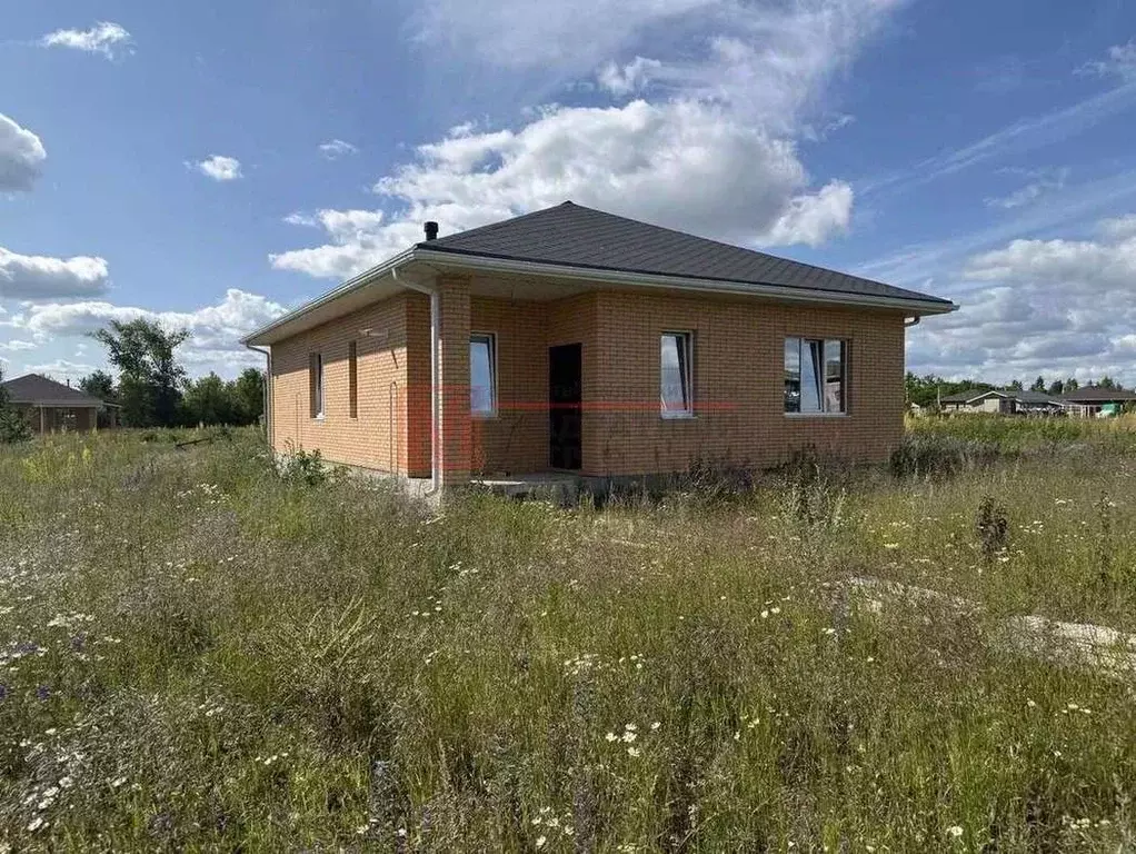 Дом в Белгородская область, Старый Оскол ул. Аквамариновая, 41 (110 м) - Фото 0