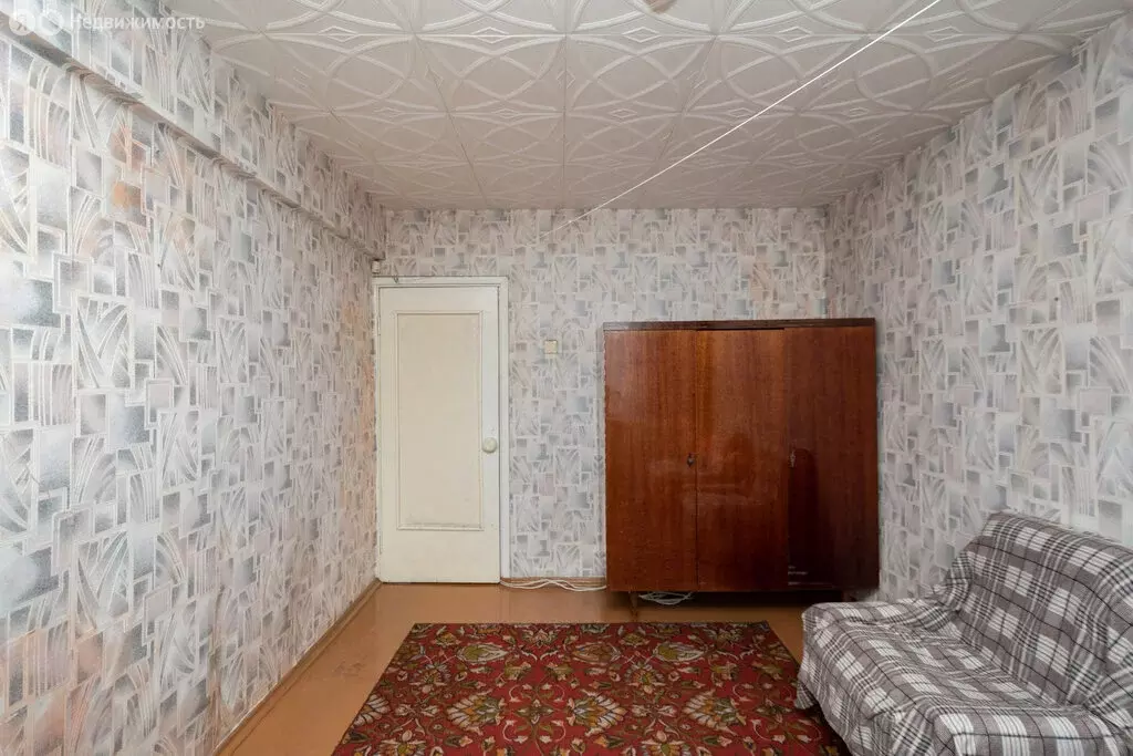 3-комнатная квартира: Иркутск, улица Баумана, 211 (55.8 м) - Фото 2