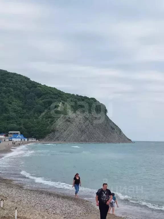 Дом в Краснодарский край, Геленджик городской округ, с. ... - Фото 1