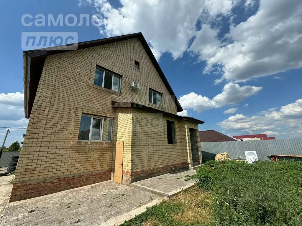 Дом в Оренбургская область, Оренбургский район, с. Подгородняя ... - Фото 1