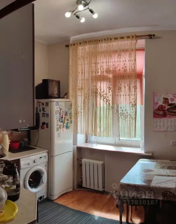 2-к кв. Свердловская область, Екатеринбург просп. Космонавтов, 38А ... - Фото 0