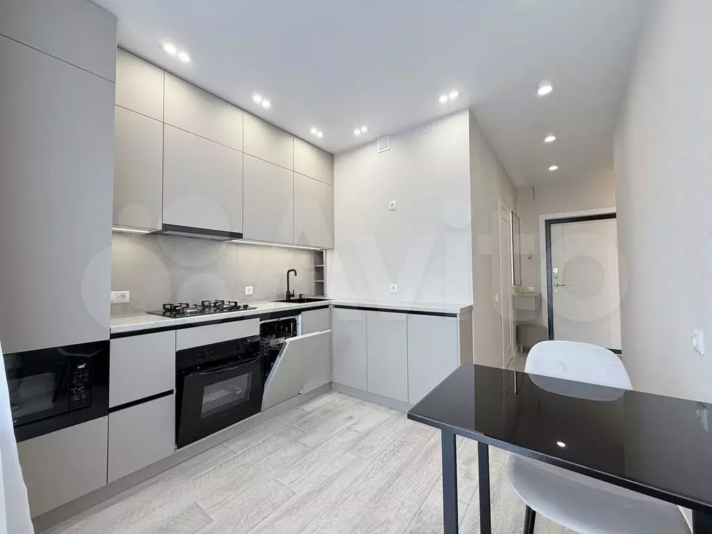 1-к. квартира, 40 м, 8/9 эт. - Фото 0