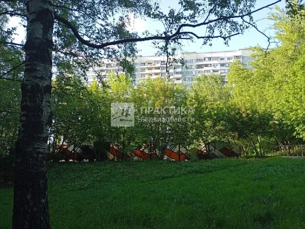 Продается 3-комнатная квартира - Фото 1