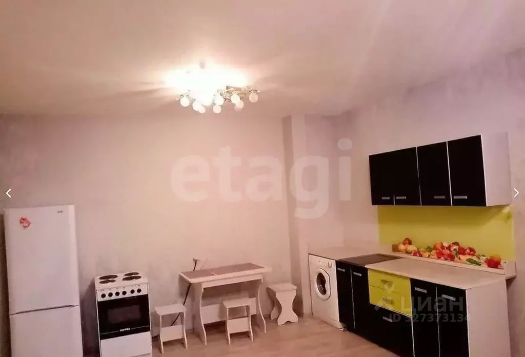 Студия Омская область, Омск Порт-Артур мкр, ул. 4-я Марьяновская, 6 ... - Фото 1