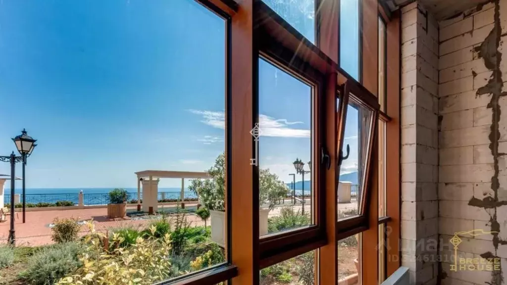 3-к кв. Крым, Ялта муниципальный округ, Отрадное пгт ш. Дражинского, ... - Фото 1