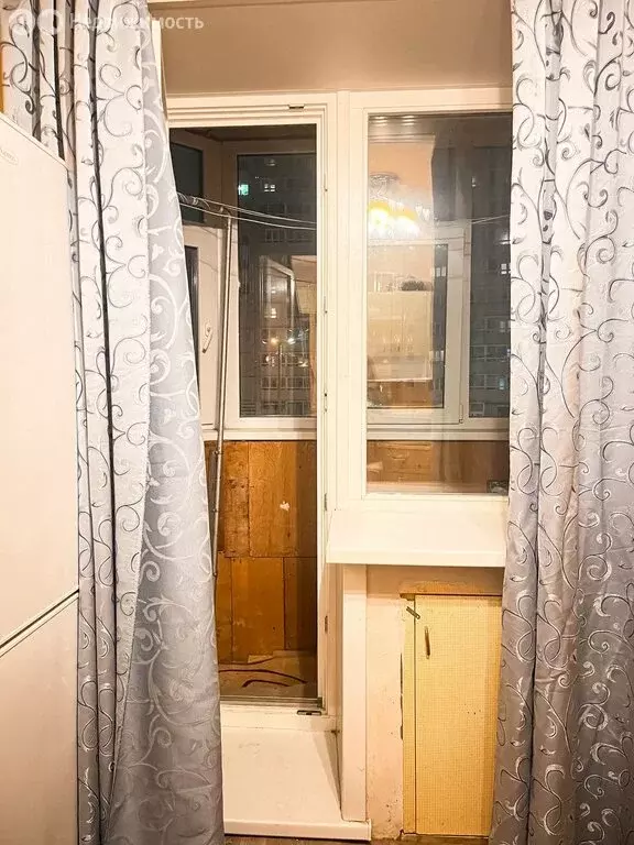 2-комнатная квартира: Сыктывкар, район Орбита, улица Ветеранов, 10 ... - Фото 0