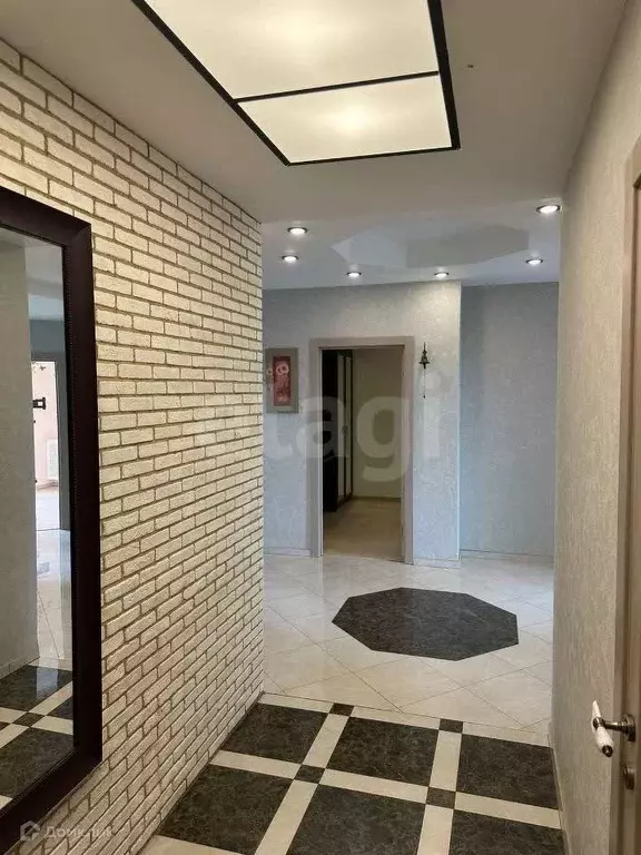 Продаётся 4-к квартира, 101 м - Фото 0