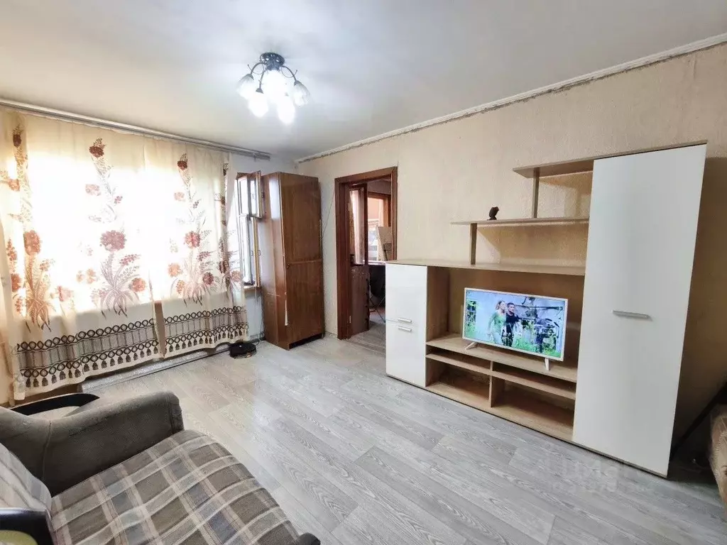 2-к кв. Свердловская область, Екатеринбург ул. Пехотинцев, 19 (36.5 м) - Фото 1