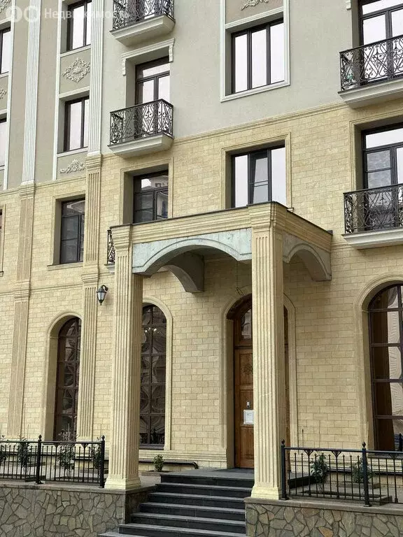 1-комнатная квартира: Нальчик, проспект Ленина, 1Д (56.7 м) - Фото 2