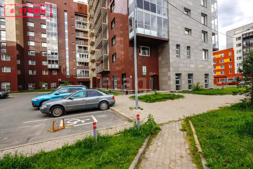 4-комнатная квартира: Петрозаводск, набережная Варкауса, 37 (109.8 м) - Фото 1