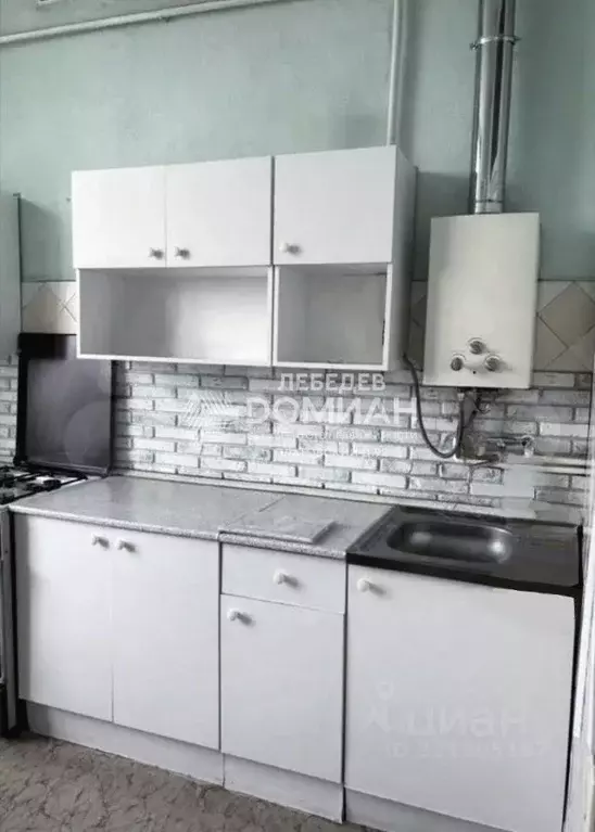 2-к кв. Ростовская область, Новочеркасск Троицкая пл. (61.0 м) - Фото 2