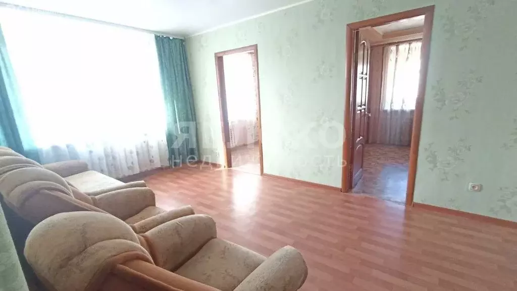 3-комнатная квартира: Березники, улица Черняховского, 55 (60 м) - Фото 1