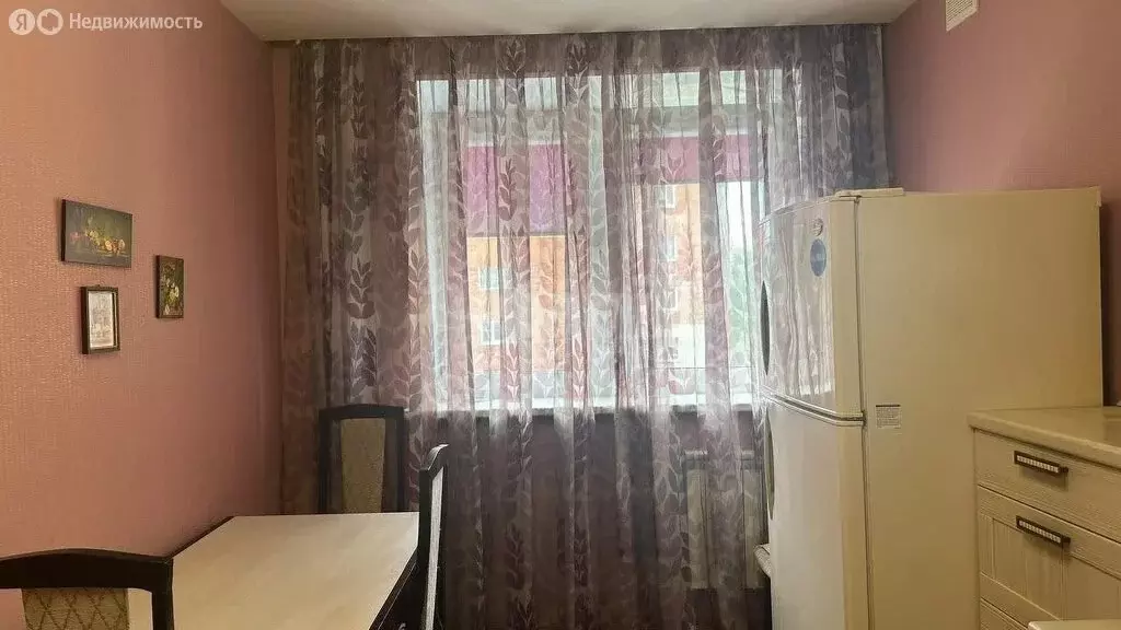 3-комнатная квартира: Озерск, Иртяшская улица, 10 (90 м) - Фото 1