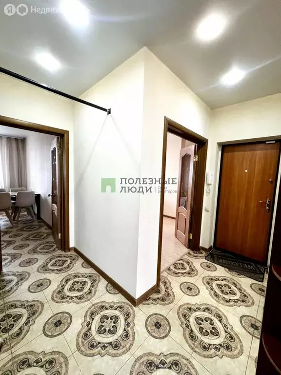 2-комнатная квартира: Чита, микрорайон Октябрьский, 10 (59.6 м) - Фото 1