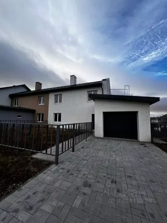 Таунхаус в Челябинская область, Магнитогорск ул. Зеленый Лог (114 м) - Фото 1