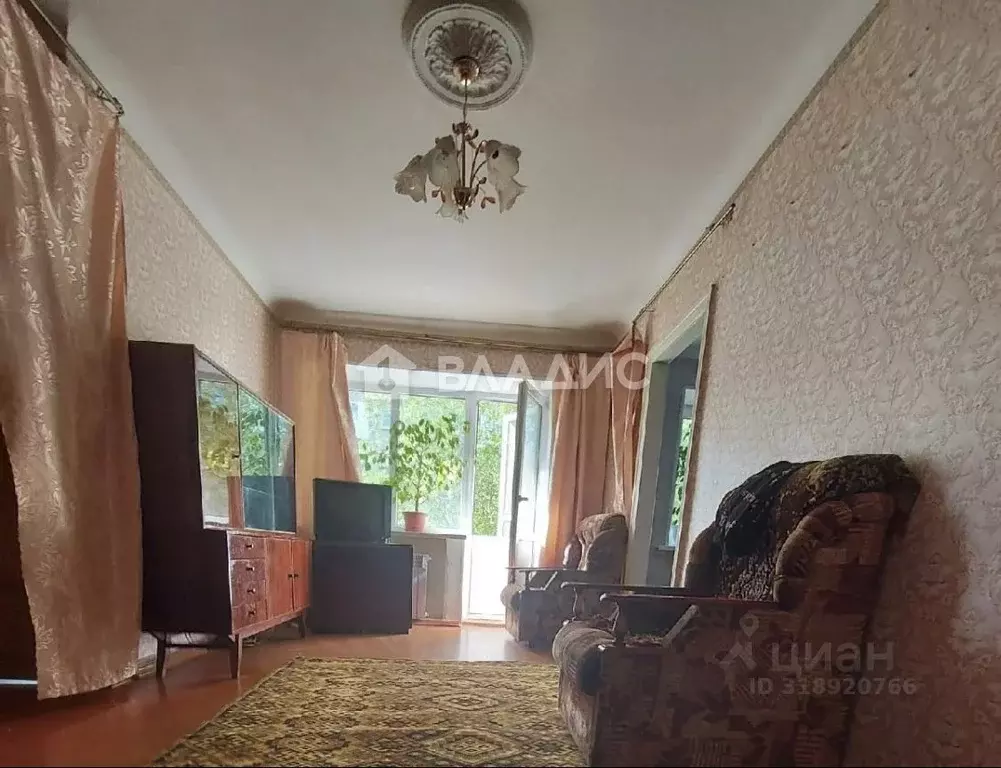 2-к кв. Волгоградская область, Волгоград ул. Бахтурова, 31 (57.1 м) - Фото 0