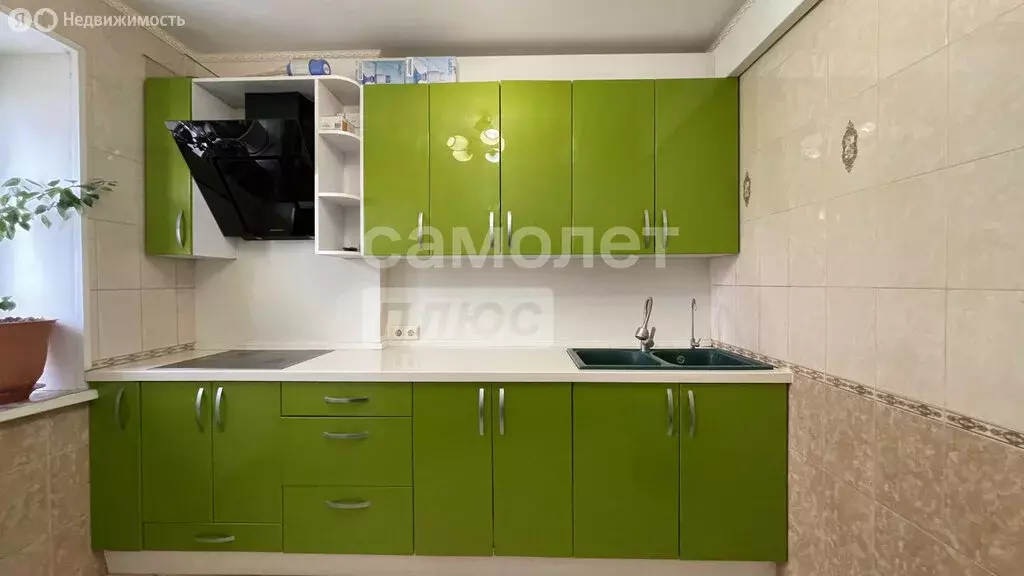 3-комнатная квартира: Уфа, Бакалинская улица, 64/2 (69 м) - Фото 0