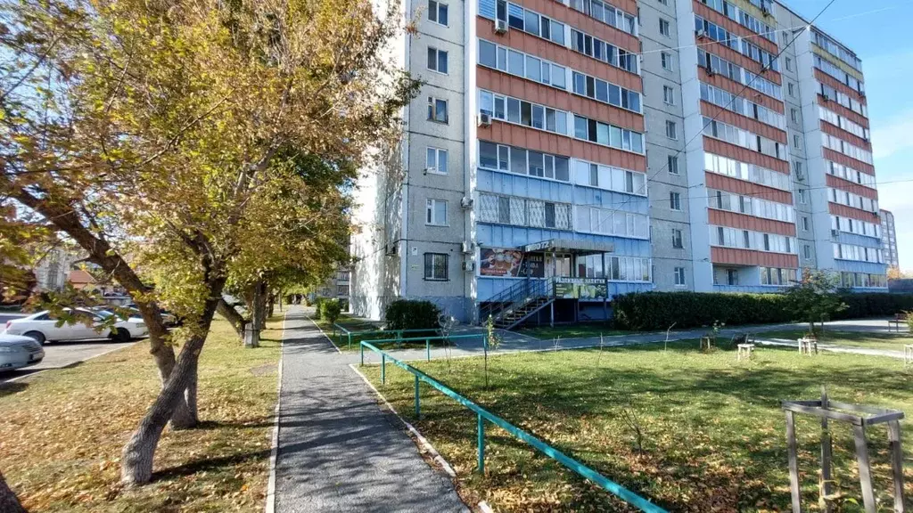 помещение свободного назначения в тюменская область, тюмень ул. мира, . - Фото 0