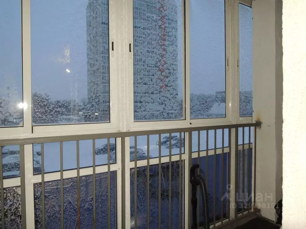 2-к кв. Кемеровская область, Кемерово Соборная ул., 14 (64.4 м) - Фото 2