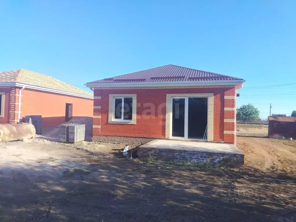 Дом в Ростовская область, Неклиновский район, с. Приморка Южная ул. ... - Фото 1