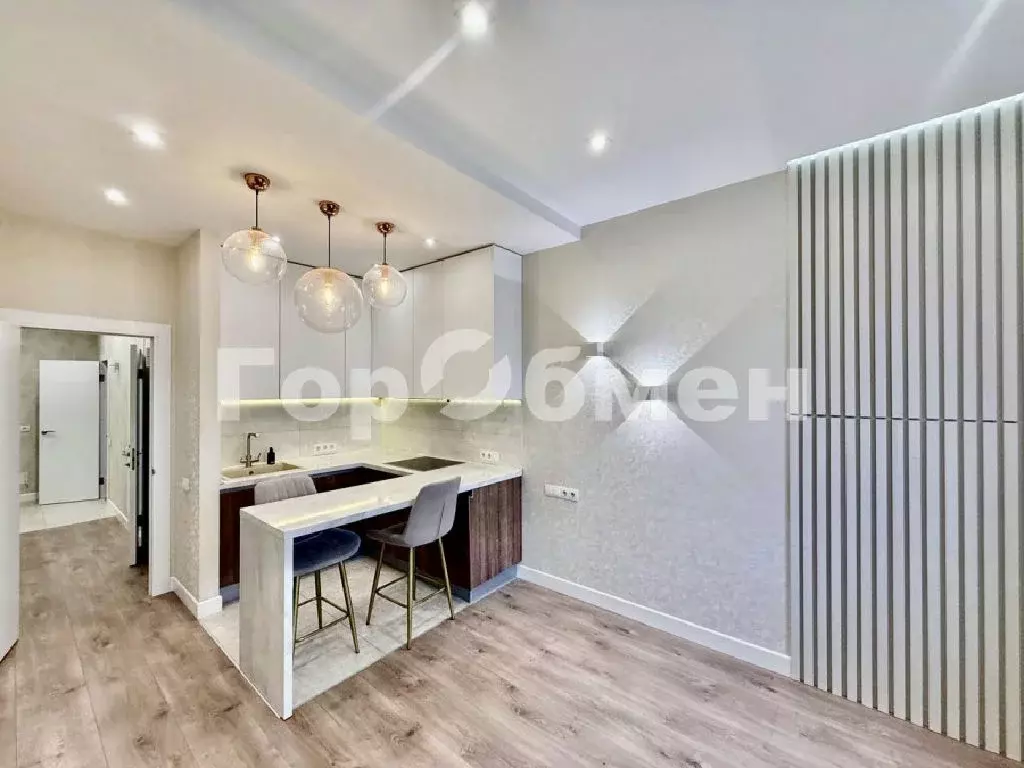 Продается 2-комнатная квартира - Фото 1