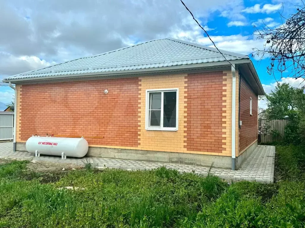 Дом 100 м на участке 5 сот. - Фото 0