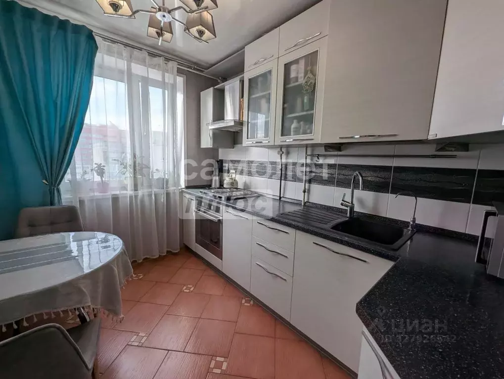 3-к кв. Нижегородская область, Нижний Новгород Витебская ул., 6 (59.1 ... - Фото 1