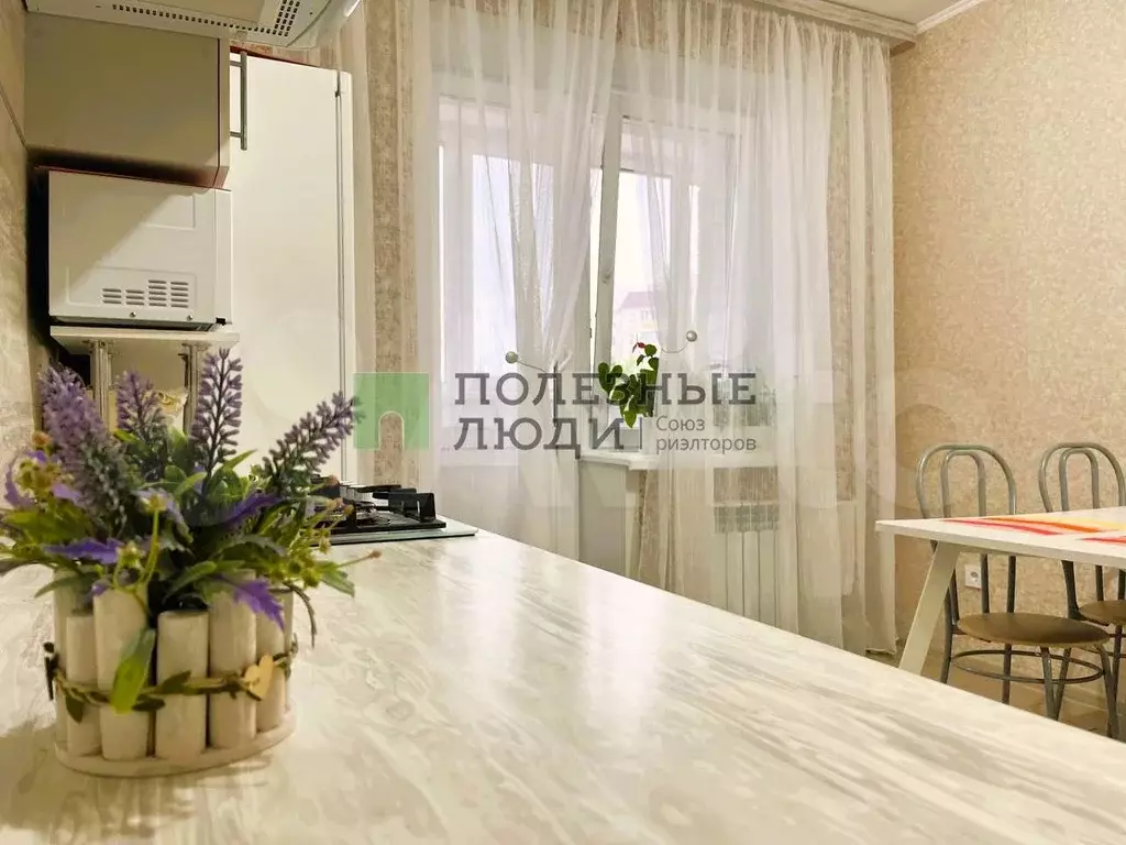 2-к. квартира, 63 м, 3/9 эт. - Фото 1