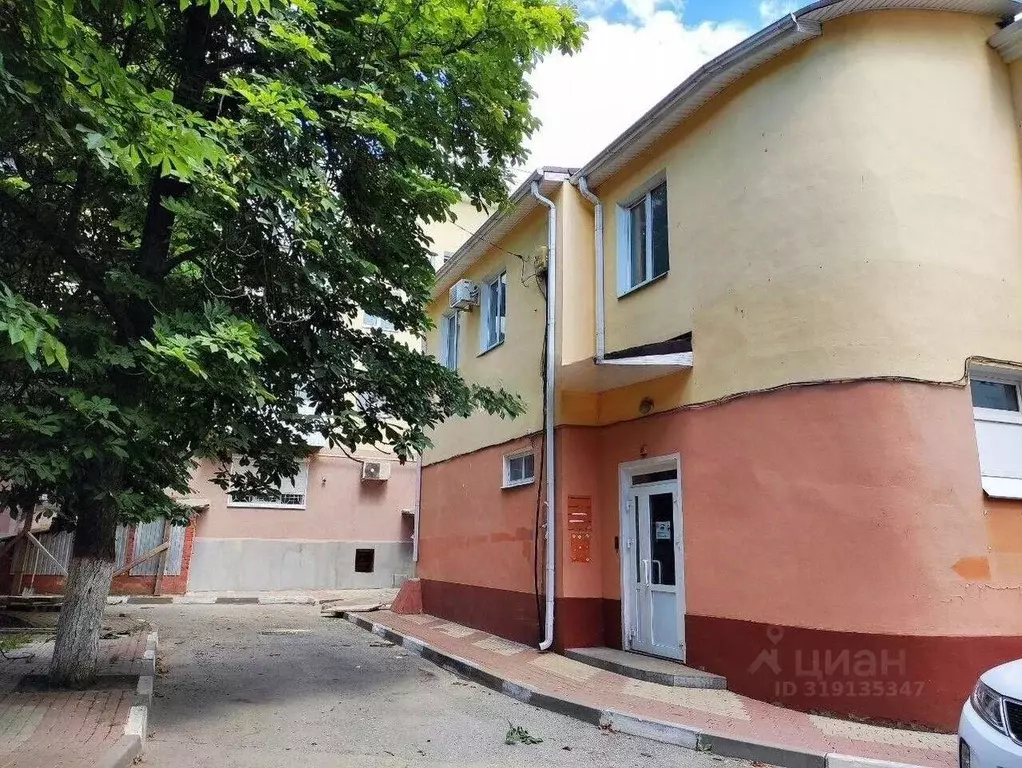 2-к кв. Белгородская область, Белгород Народный бул., 81 (42.0 м) - Фото 1