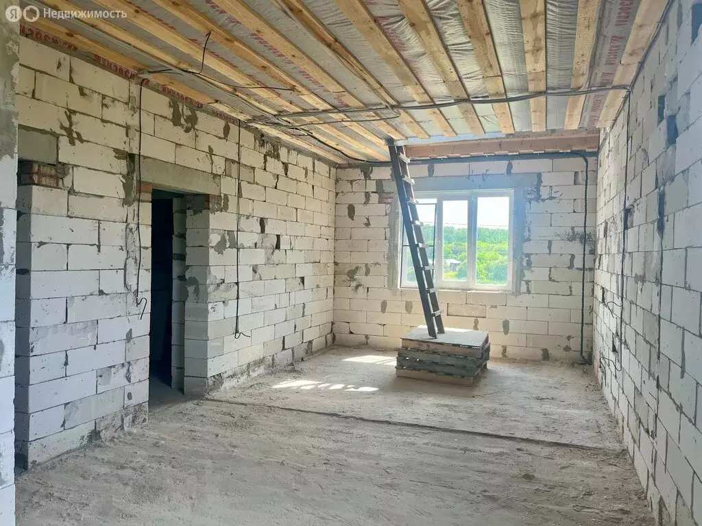 Дом в село Богословка, Солнечная улица, 405 (162.2 м) - Фото 1