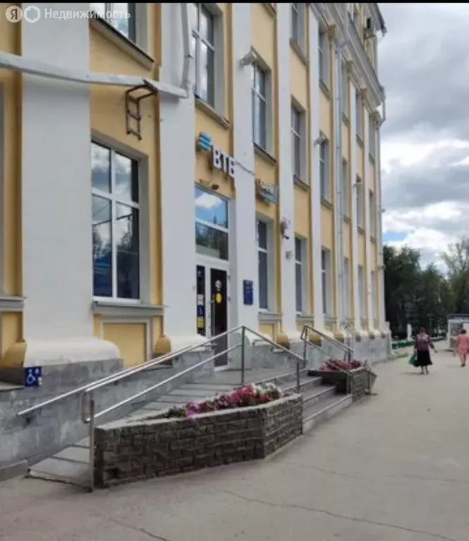 Помещение свободного назначения (364 м) - Фото 1