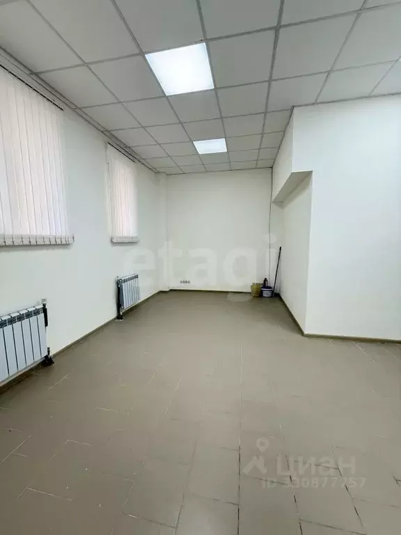 Офис в Краснодарский край, Новороссийск ул. Видова, 121Ак1 (26 м) - Фото 1