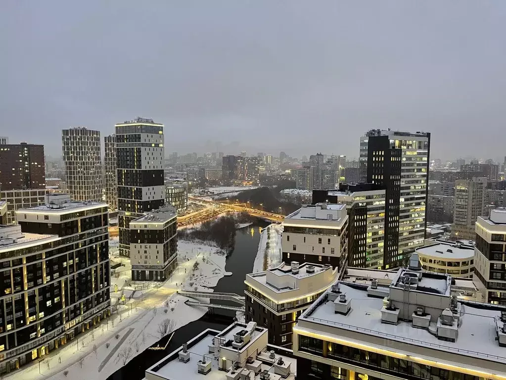 2-к кв. Свердловская область, Екатеринбург ул. Ткачей, 19/2 (87.0 м) - Фото 1