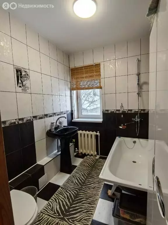 Дом в Пермь, Севанская улица (220 м) - Фото 1