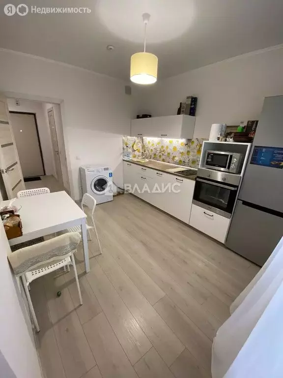 1-комнатная квартира: Тобольск, 10-й микрорайон, 72 (38 м) - Фото 1