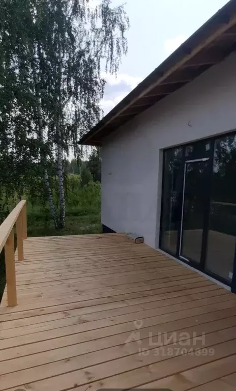 Дом в Свердловская область, Дегтярск ул. Осиновая (95 м) - Фото 0