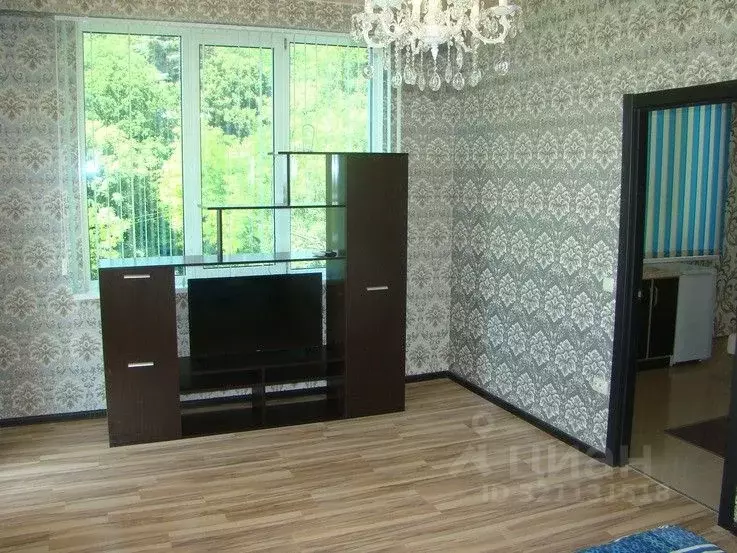 2-к кв. Крым, Ялта ул. Ливадийская, 2 (47.0 м) - Фото 2