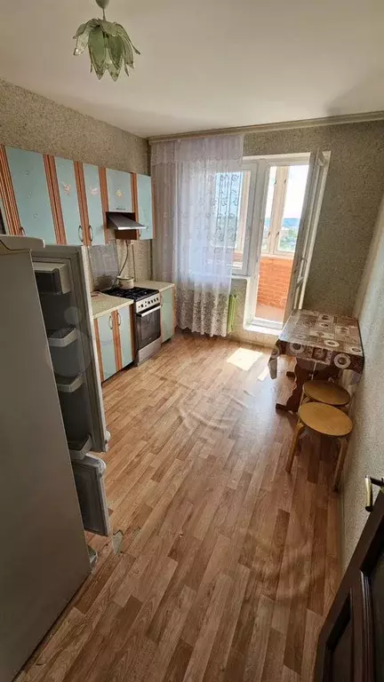 1-к. квартира, 38 м, 9/9 эт. - Фото 0