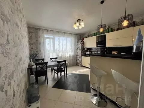 3-к кв. Новосибирская область, Новосибирск Выборная ул., 154/2 (80.0 ... - Фото 1