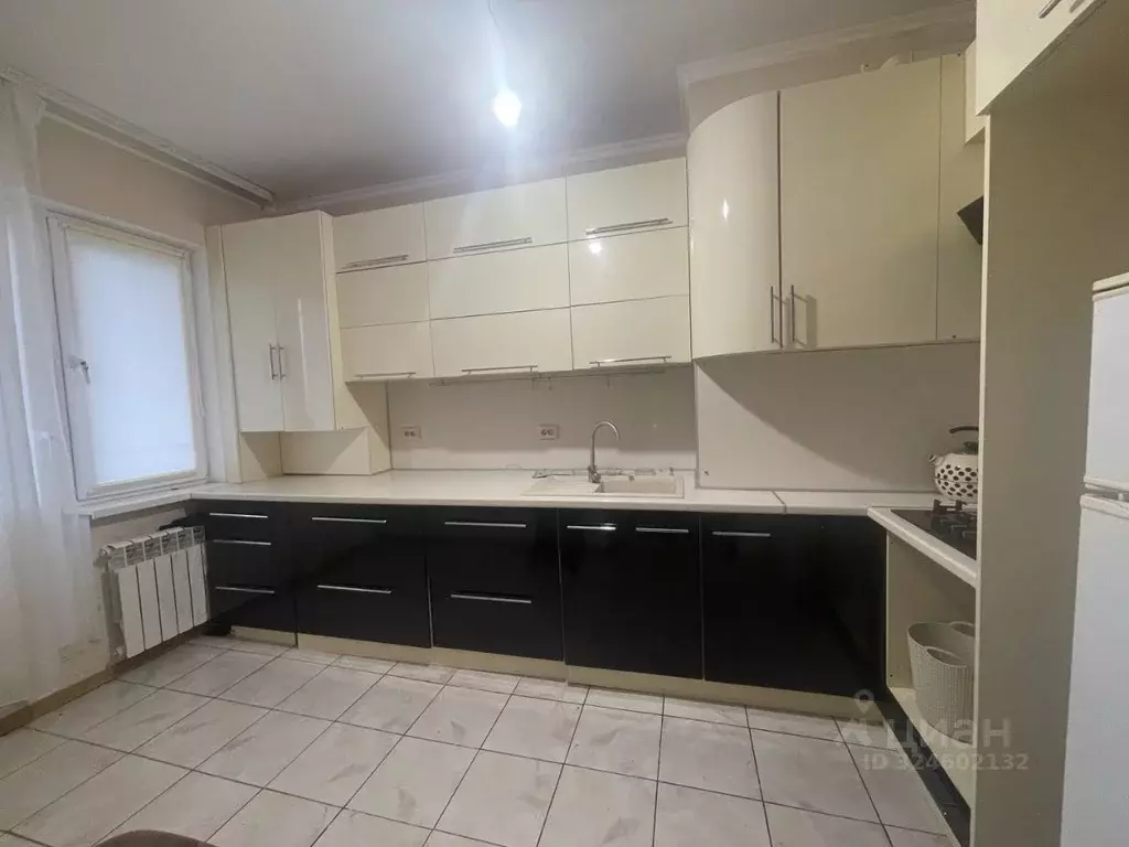 2-к кв. Белгородская область, Белгород ул. Шебекинская, 4 (54.0 м) - Фото 1