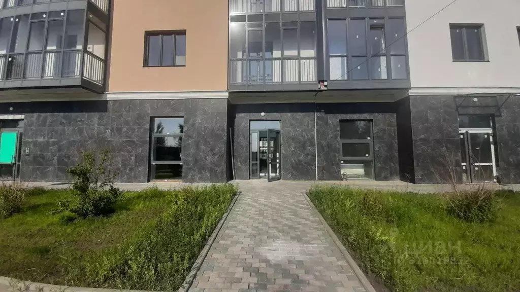 Помещение свободного назначения в Красноярский край, Красноярск ул. ... - Фото 0