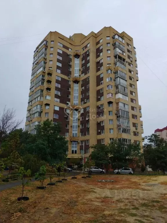 2-к кв. Волгоградская область, Волгоград Шекснинская ул., 42 (64.7 м) - Фото 1