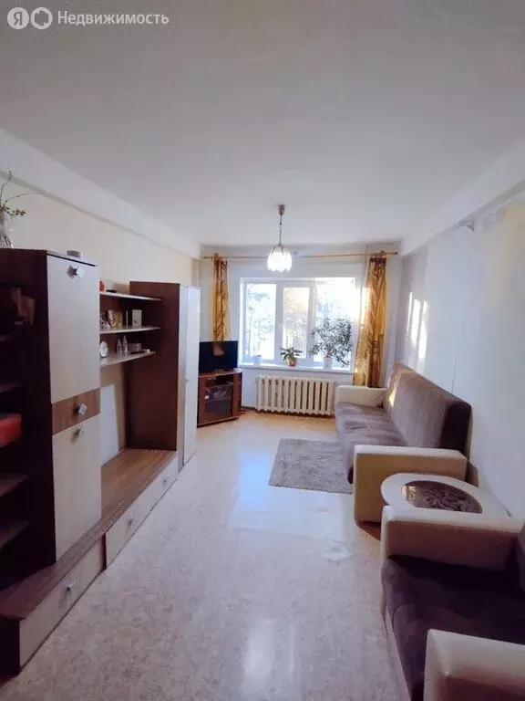 2-комнатная квартира: посёлок городского типа Атамановка, улица ... - Фото 1