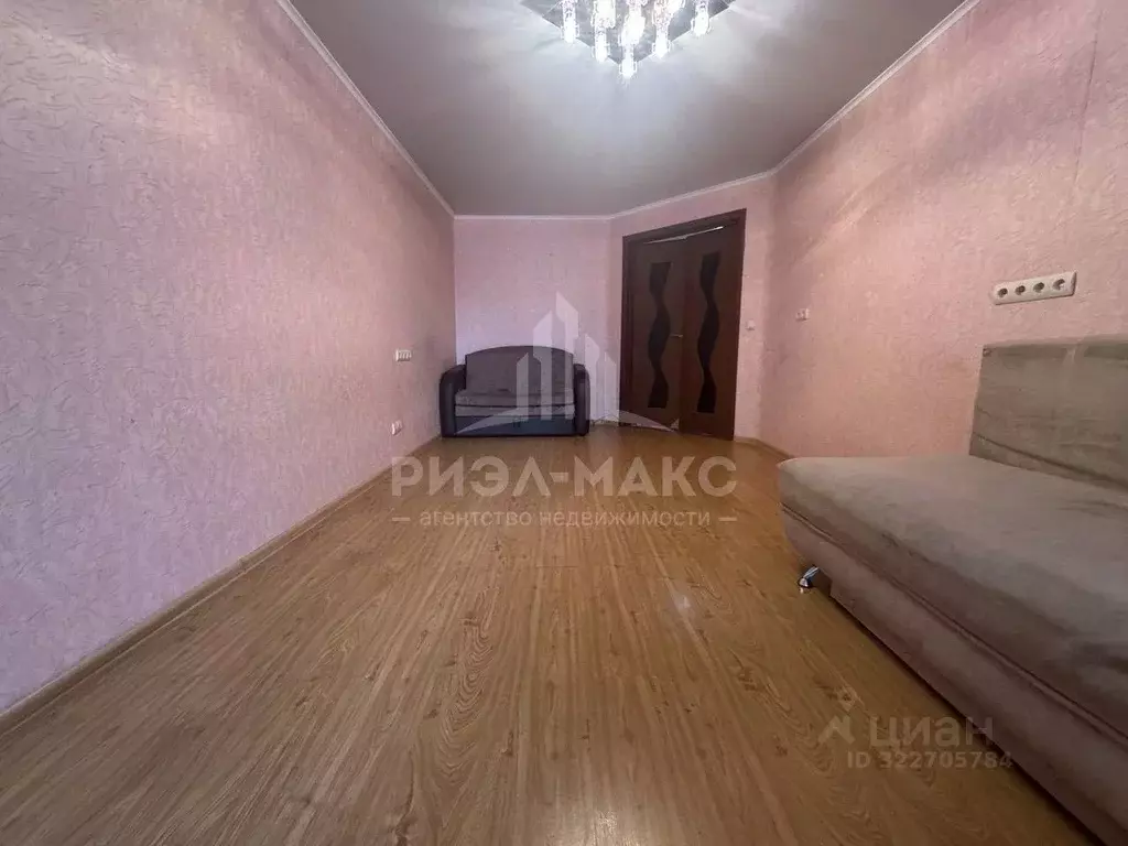 1-к кв. Брянская область, Брянск Московский просп., 148 (41.9 м) - Фото 1