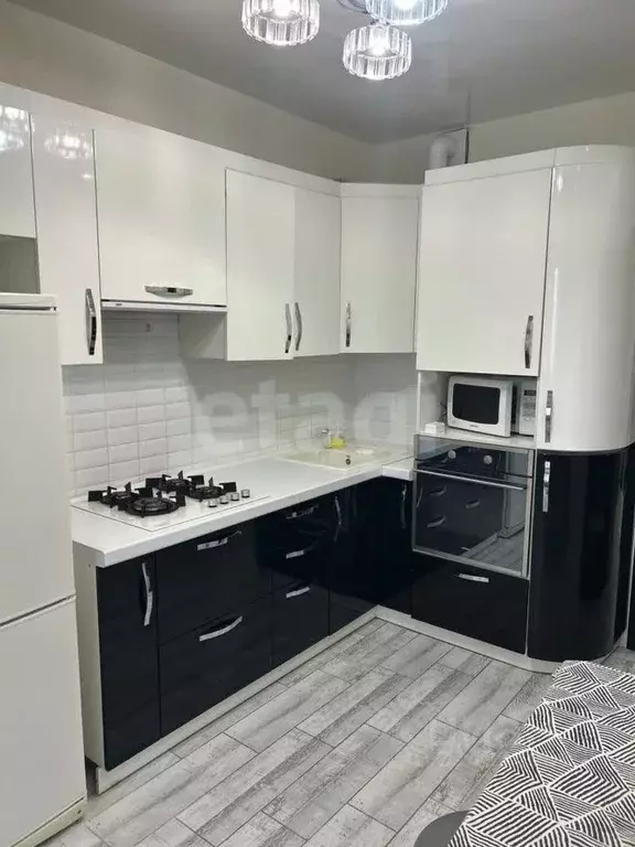 1-к кв. Чувашия, Чебоксары просп. Максима Горького, 6 (42.7 м) - Фото 1